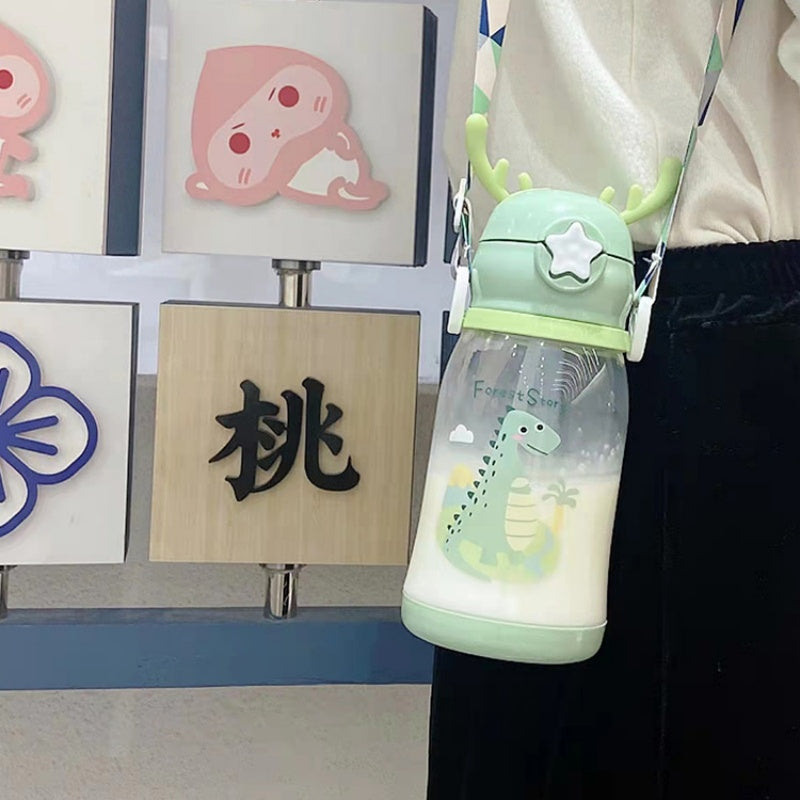 Premium Kids Antler Straw Water Bottle – Large Capacity, High-Quality Plastic, Leak-Proof Design, Cute Deer-Inspired Look, 